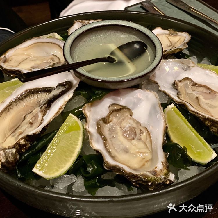 外滩双露台餐吧丨尽情享受魔都周末之夜[啤酒]