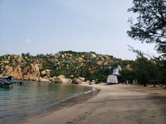 -那琴半岛地质海洋公园