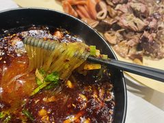 -牵人麻辣粉(粉巷店)