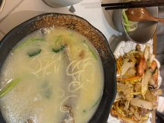 -十面欢腾·海鲜面·台式Bistro(长乐路店)