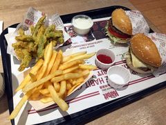 -The Habit Burger Grill 哈比特汉堡(爱琴海店)