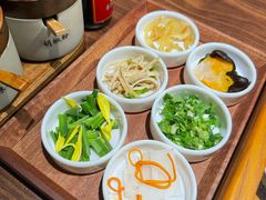 -良米山·云南野生菌过桥米线(上海首店)