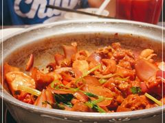-禄婶鸡煲·打边炉
