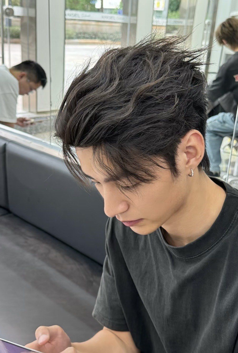 男士新发型超帅气