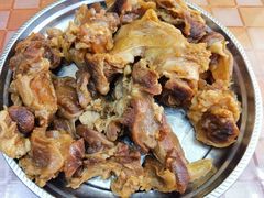 -玛拉沁艾力手把肉蒙餐