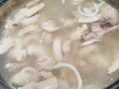-烹然四季椰子鸡火锅(姚家园万象汇店)