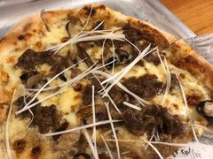 -I HOLIC艾豪丽披萨(KKone店)