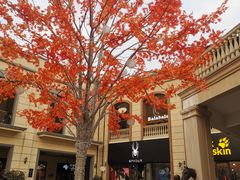 -王府井奥莱临潼小镇(临潼店)