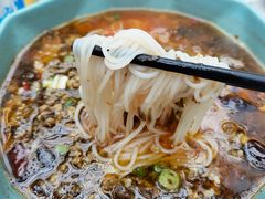 臊子米粉-浮何烤铺(桐梓林店)