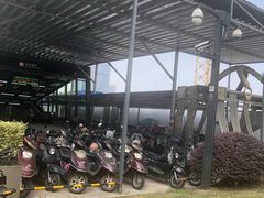 -盈丰路(地铁站)