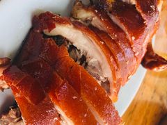 -黄记四更烤乳猪店