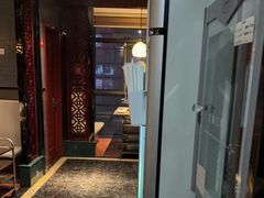 -七欣天香辣蟹火锅(上海银亿滨江店)