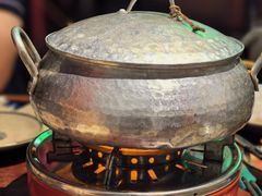 -Cuc Gach Quan Restaurant
