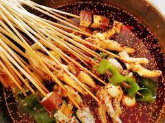 钵钵鸡-客临百思德·东北特色馆(龙湖时代天街店)