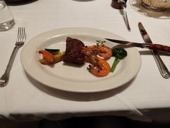 -马克西姆俄罗斯餐厅(通亚街店)