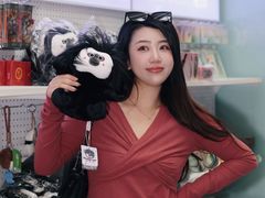 -燕莎奥特莱斯购物中心