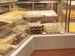 面包甜点陈列柜-珍糕兴(三林店)
