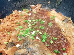 -鱼窝棚柴火铁锅炖(富山屯店)