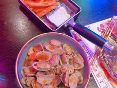 -钳真多钓虾馆·小龙虾海鲜烧烤(九六广场店)