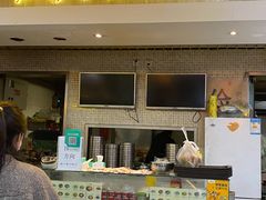 -红鼻子桂林米粉(金唐新光界店)