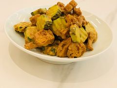 -梅飞酒家(名辉豪庭店)