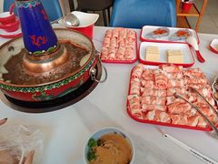 -毛辣果·红酸汤牛肉火锅&冰煮羊(西单店)