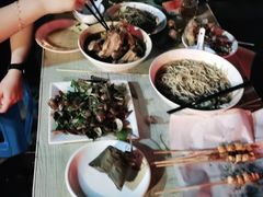 -聚首堂·特色小吃·肘子(什刹海德胜门店)