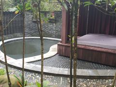 -中铁花水湾温泉酒店(大邑店)