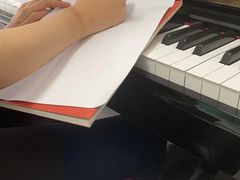 -梅纳·钢琴声乐架子鼓Mena Music(双井店)