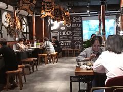 大堂-·缸桶屋·韩式牛肋条自助烤肉(西湖D11店)