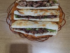 -金诚张妈妈羊汤·驴肉火烧(旧宫佳和园店)