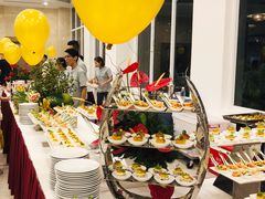 -Mix Restaurant