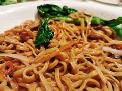 蚝皇瑶柱金菇焖伊面-渔意楼·驰名沙田乳鸽(五羊旗舰店)