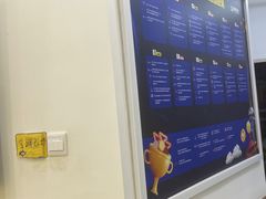 -童程童美·信息学竞赛·乐高机器人编程(龙华校区)