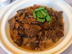咸肉春笋火锅-临安鲲凌餐厅(钱王大街店)