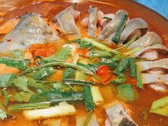 -野山舂·贵州现舂酸汤火锅(鸿通城店)