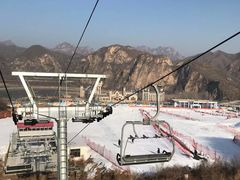 -荣盛康旅野三坡滑雪场