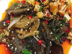 -雷祖芳老妈蹄花店