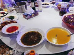 -巴特餐饮6加1音乐餐吧·新疆菜