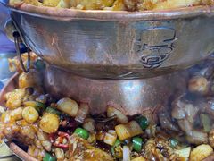 -老佛爷铜炉蛙锅(挂绿店)