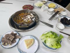 -乳仔牛牦牛汤锅 烤羊排(松潘古城店)