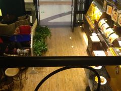 -蜜蜂家的红茶馆(华府店)