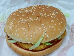 麦香鸡-麦当劳(金山红星美凯龙DT店)