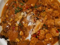 -黄泥岗·地道湖北菜(奥特莱斯店)