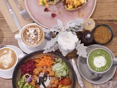 -FLOVIE FLORIST CAFE