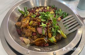 Spicy Dry Pot Spare Ribs and Chicken Wings