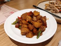 -顺风汤馆·广府粤菜(江宸天街店)