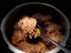 压锅糯香骨-滋色臻选川菜(北京坊旗舰店)