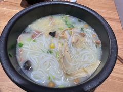-得胜桥云南过桥米线(怀化大厦店)