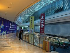 -银泰百货(厦门国贸中心店)
